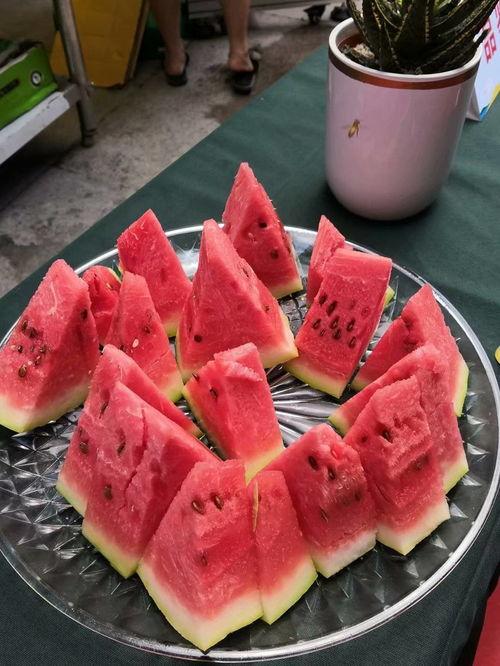 宁夏大学吃瓜,吃瓜群众的味蕾盛宴